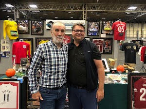 MFM Sports Memorabilia place picture