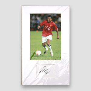 Nani Photo and Autograph (Mounted)