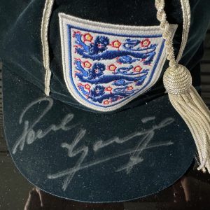 Paul ‘Gazza‘ Gascoigne signed Cap in Display Case - Image 4