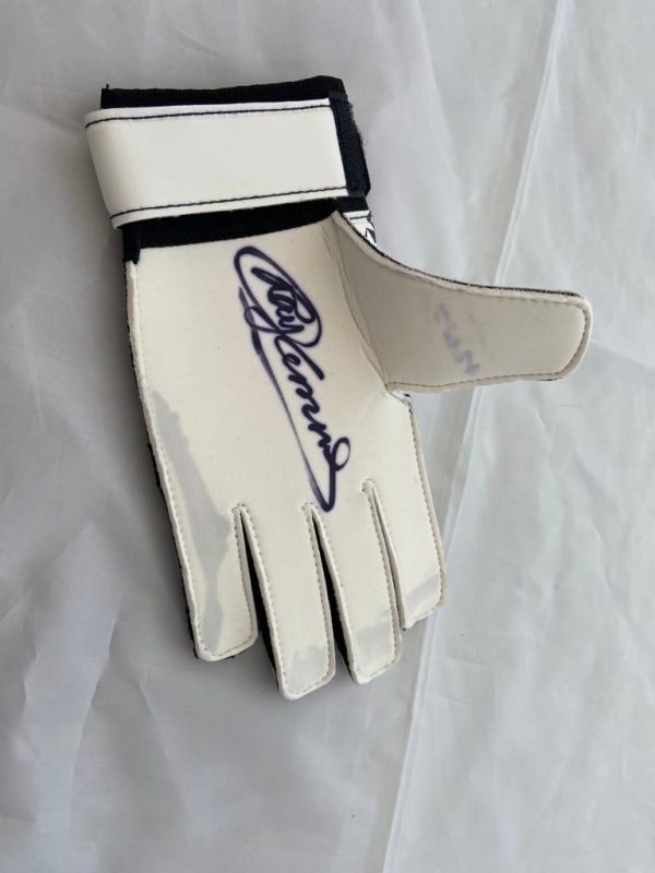 Ray Clemence Signed Goalkeeper Glove see photo