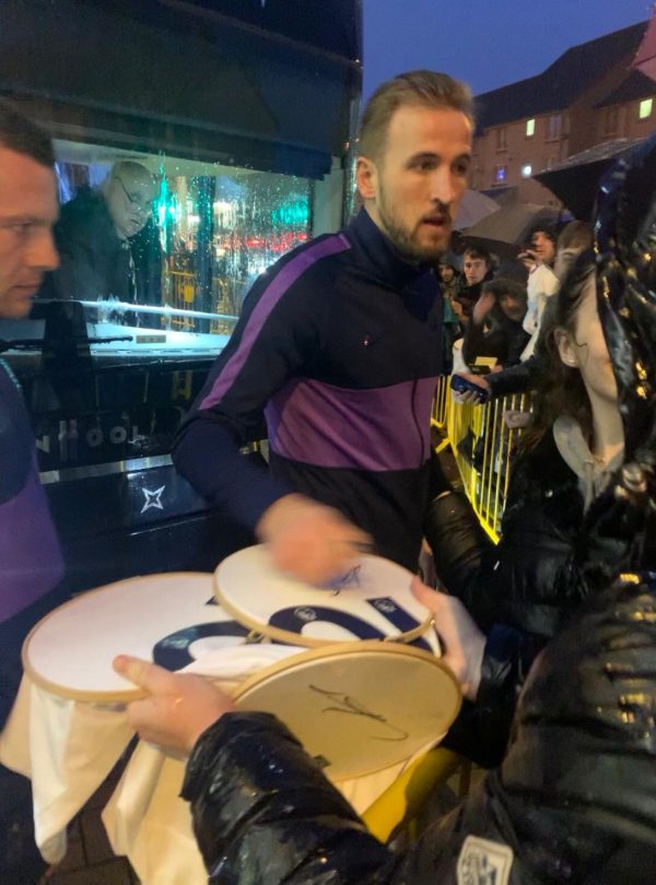 Tottenham Hotspurs Home Football  Shirt Signed by Harry Kane