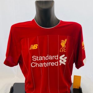 Liverpool home 2018/19 shirt signed by Virgil Van Dijk - Image 4