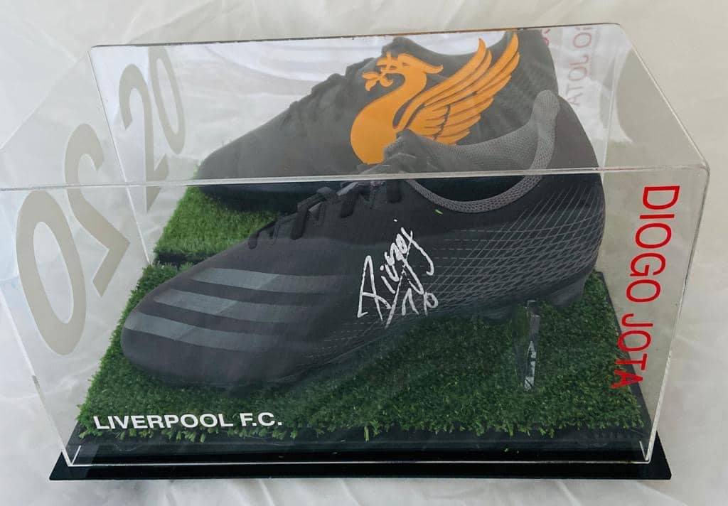Black Football boot in a quality display signed by Diogo Jota MFM