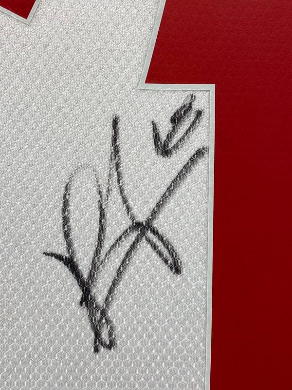 Manchester Utd shirt signed by Bruno Fernandes , Professionally framed