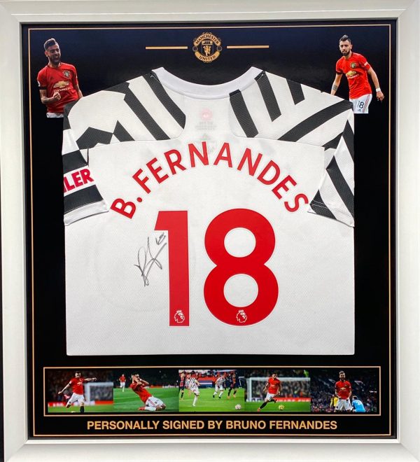 Manchester Utd shirt signed by Bruno Fernandes , Professionally framed