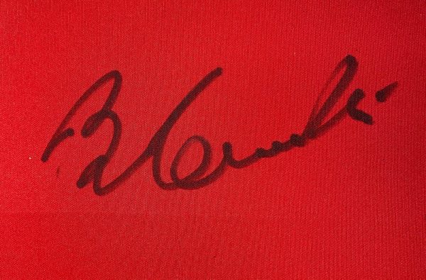 Manchester Utd shirt signed by Sir Bobby Charlton  , Professionally framed