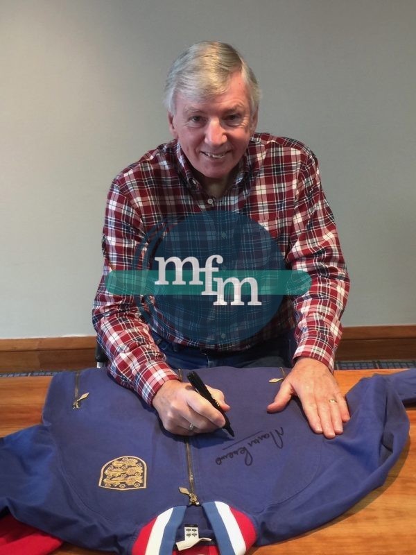World Cup 1966 Replica Tracksuit Top Signed by the Goal Scorers, Geoff Hurst & Martin Peters)