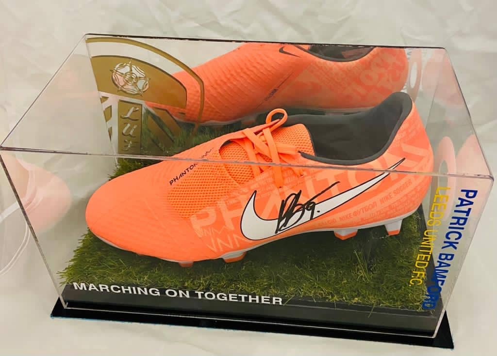 Leeds Utd Football boot signed by Patrick Bamford in a quality display