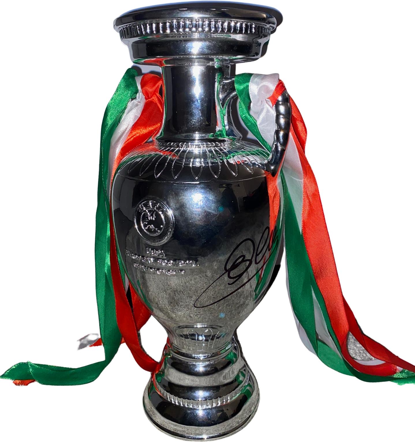 UEFA EURO 2020  replica trophy signed by Winning Italian Captain GIORGIO CHIELLINI With Photo Proof
