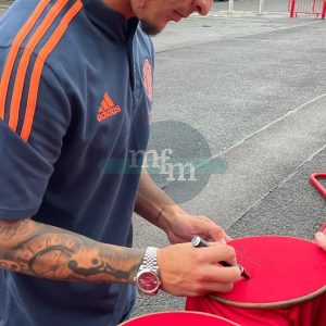 Manchester United shirt signed by Antony Matheus dos Santos Professionally framed - Image 3